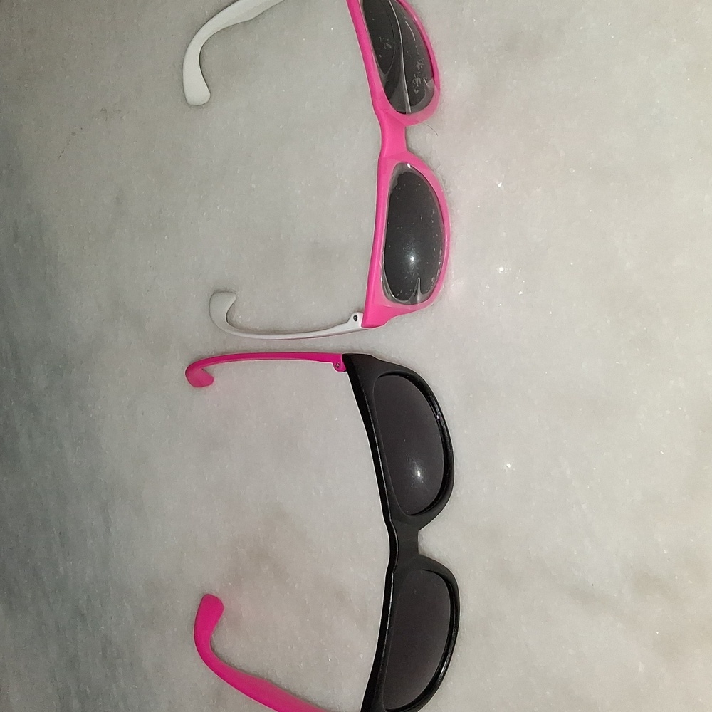 Breast Cancer Awareness Retro Sunglasses